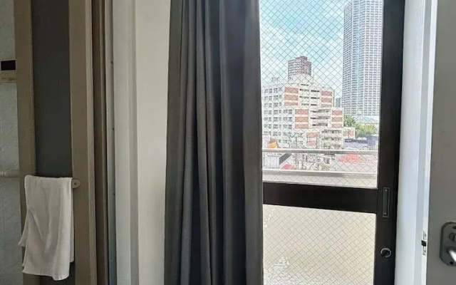 GLOU Shinjuku Family