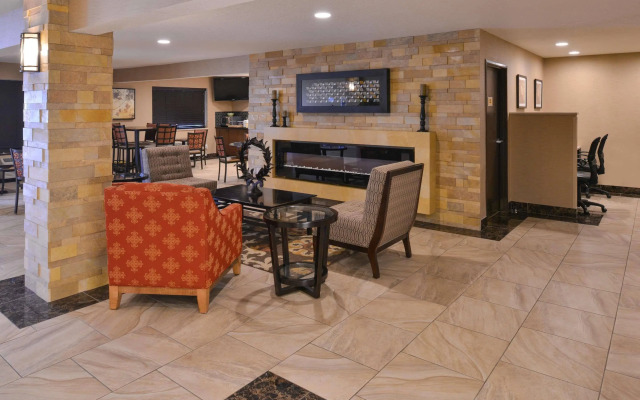 Best Western Woodland Inn