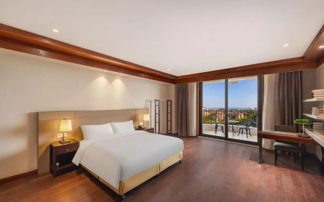 Qingdao Impression Hotel