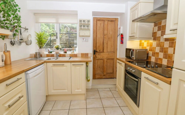 Fleece Cottage