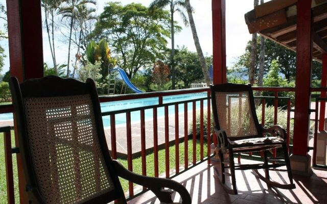 Finca Hotel El Rosario