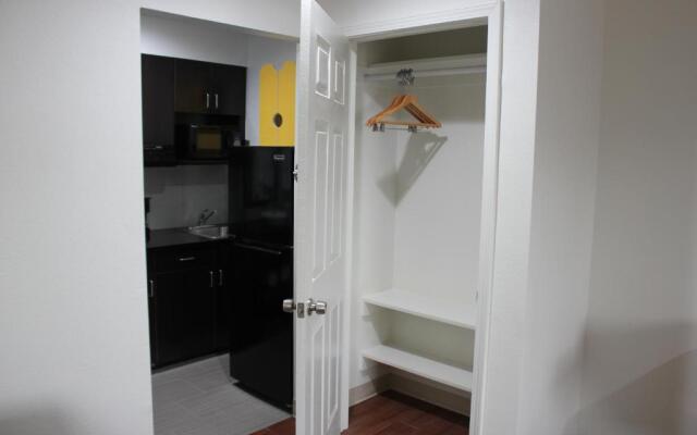 Studio 6-Houston, TX - East
