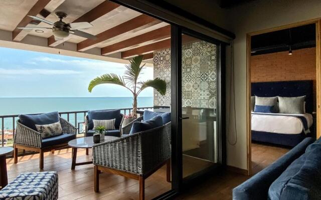 Pinnacle Resorts 179 - Adults Only