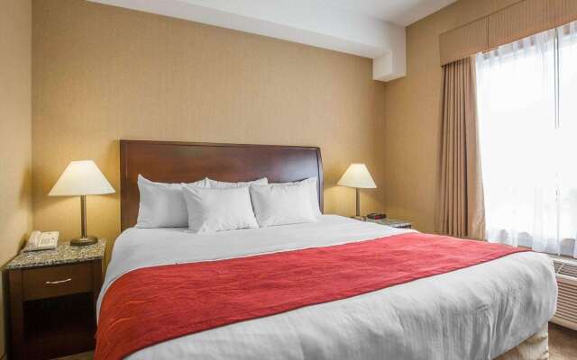 Comfort Inn & Suites
