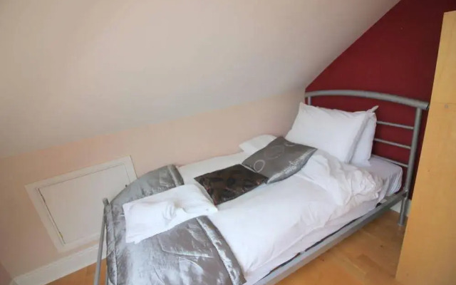 Peymans - The Barnwell Lodge Serviced Apartment