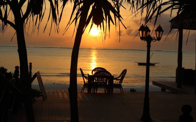 Zawadi Beach Villas