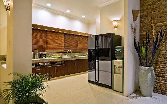 Villa Sky House