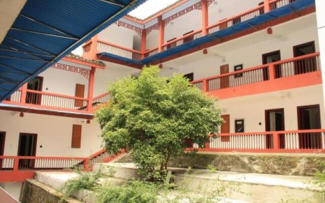 Zhangjiajie Forest Park Qinyuan Hotel