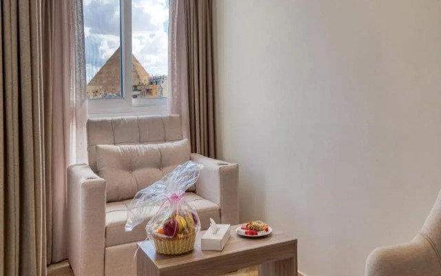 Saray Pyramids & Museum View Hotel