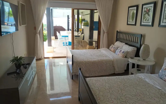 Ocean View Villa 3 BR 8 Guests Pto Bahia