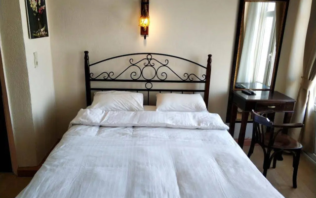 Adamarin Otel