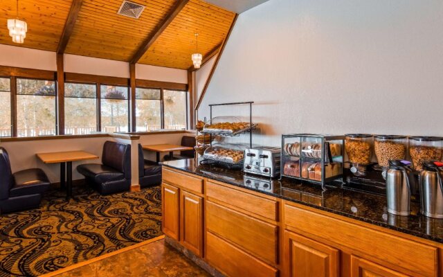 Best Western Lake Lucille Inn