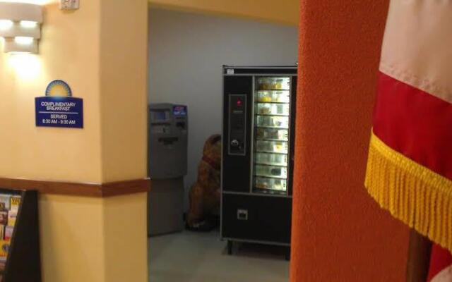 Robinson Inn and Suites