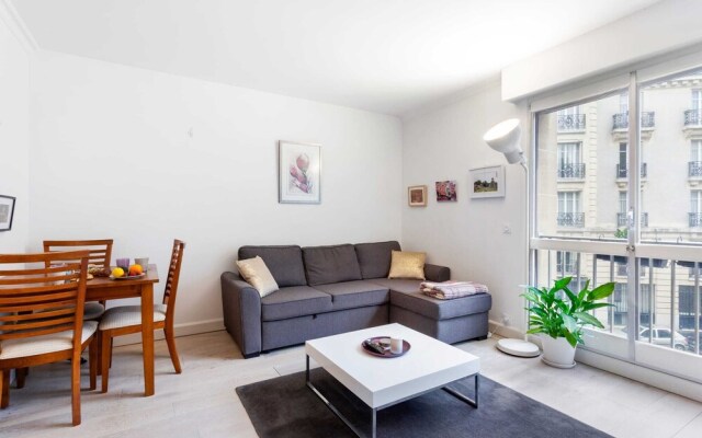 Spacious Apartment in Quartier Latin