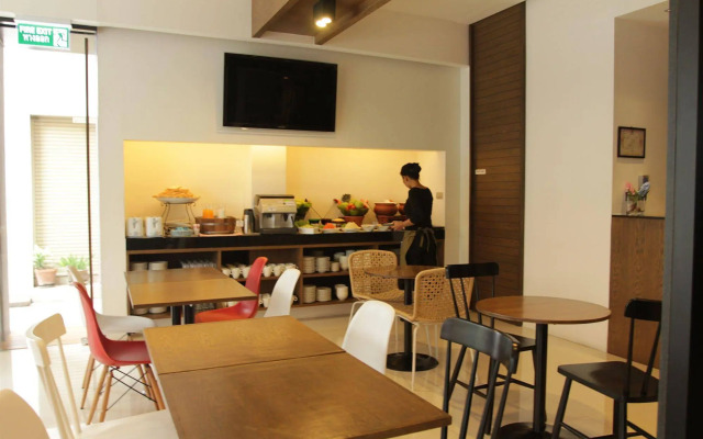 Metz Pratunam Hotel