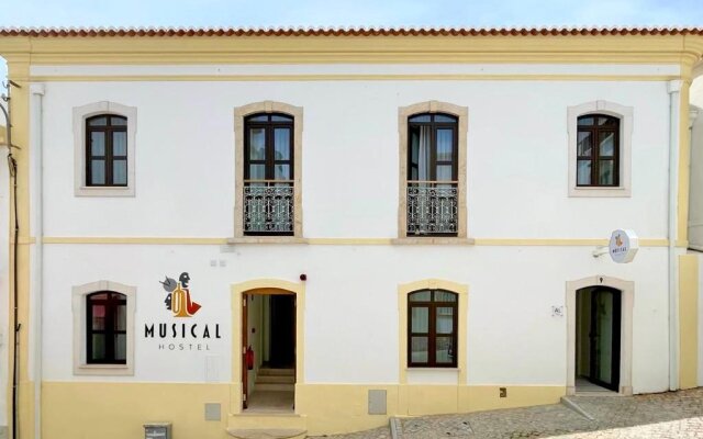 Musical Hostel