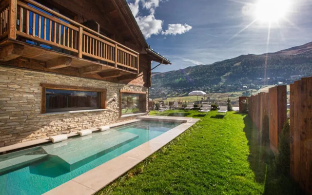 Mont Chalet Nevada - Hotel & Spa