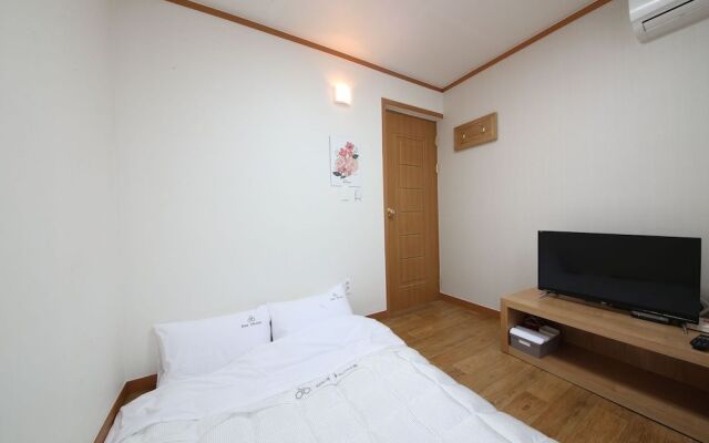 Chacharang Guesthouse