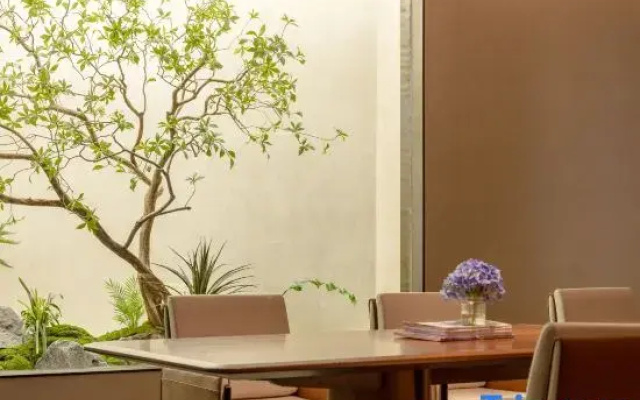 Yayue Hotel (Wuhu Nanling Square)