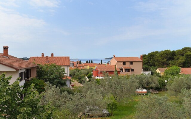 Apartment 1782