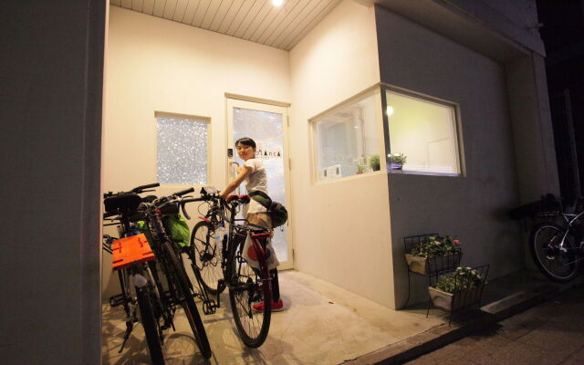 Casa Blanca Guesthouse - Hostel