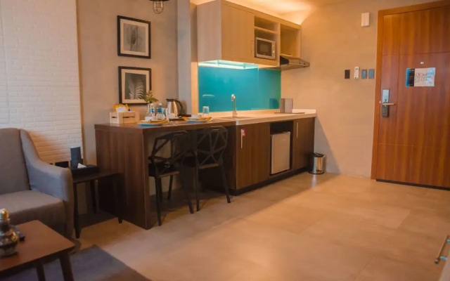 Huge 2Bedroom Staycation 4pax allowable 8pax Suite