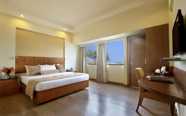 Hotel Express Towers