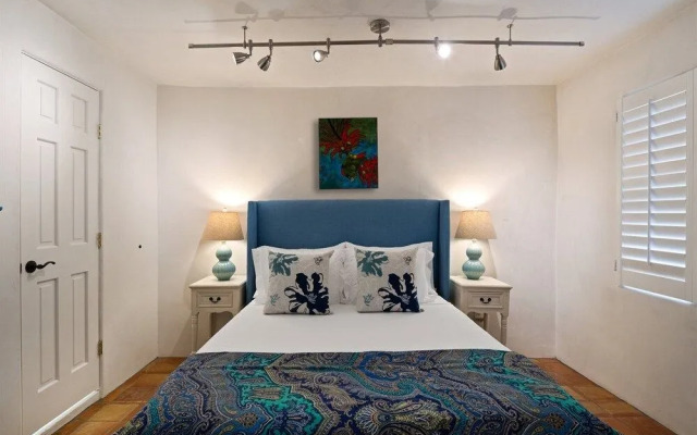 Casa Artista - A Work Of Art, One Block to Canyon Rd