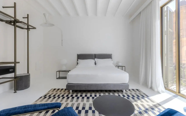 Dome Hotel