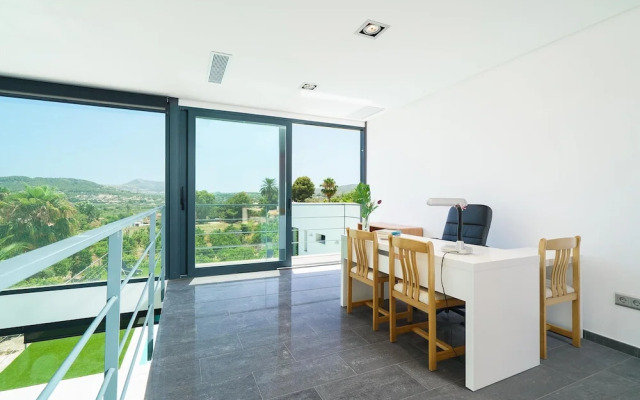 Villa Vera in Javea With 4 Bedrooms and 2 Bathrooms