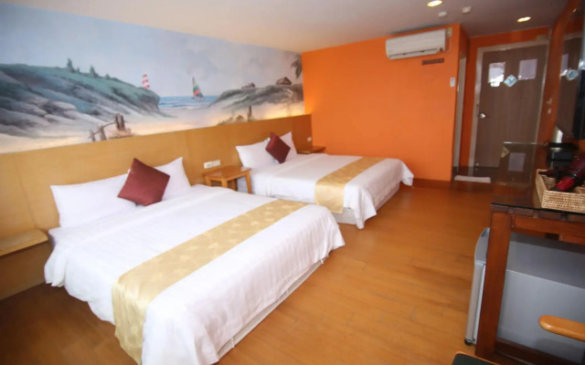 Water Front Hotel