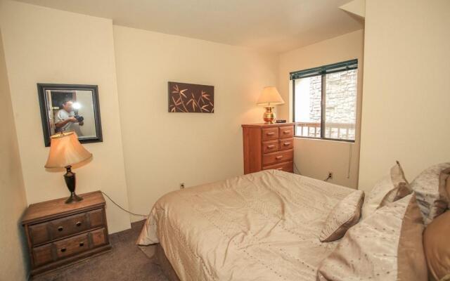 Summit X-ross Roads Condo