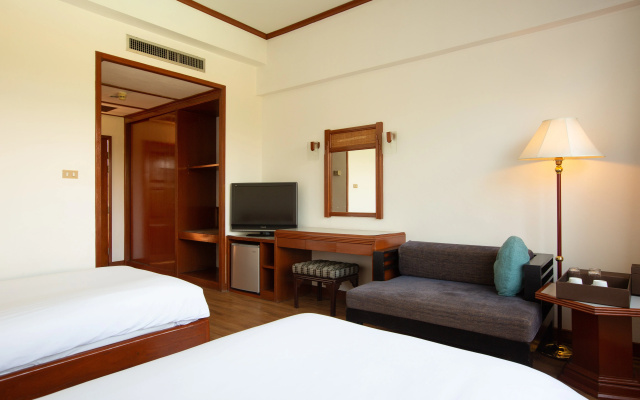 Centara Life Hotel Mae Sot