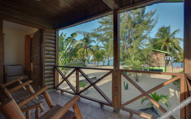 Palm Cove Cabins