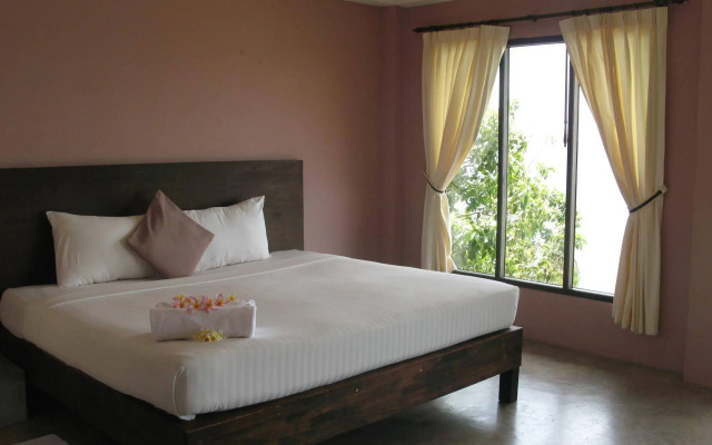Blue Hill Resort