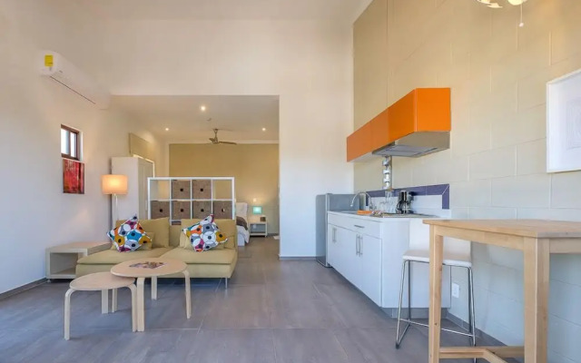 The Vibe Bed & Breakfast - Adults Only