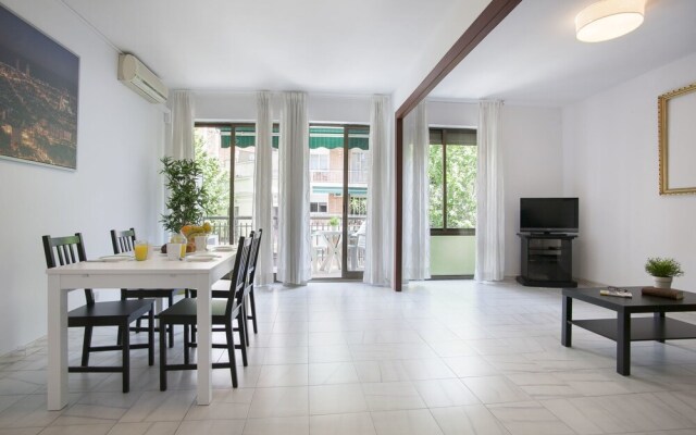 BBarcelona Sant Jordi Flat