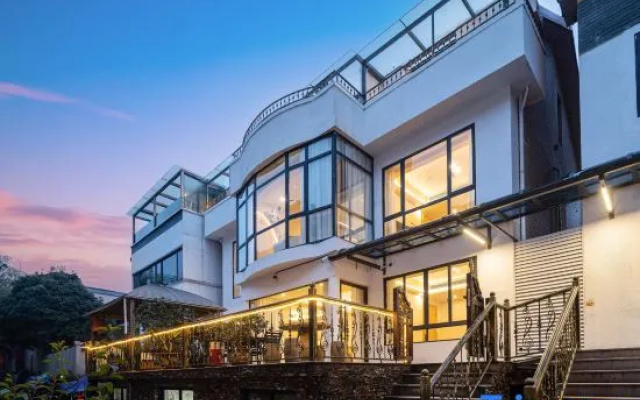 Weiwan B&B (West Lake Scenic Area Branch)