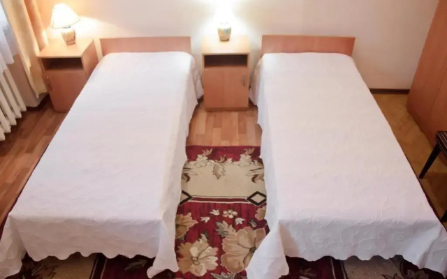 Hotel Uyut