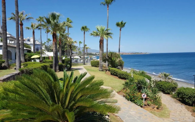 Dominion Beach Apartment