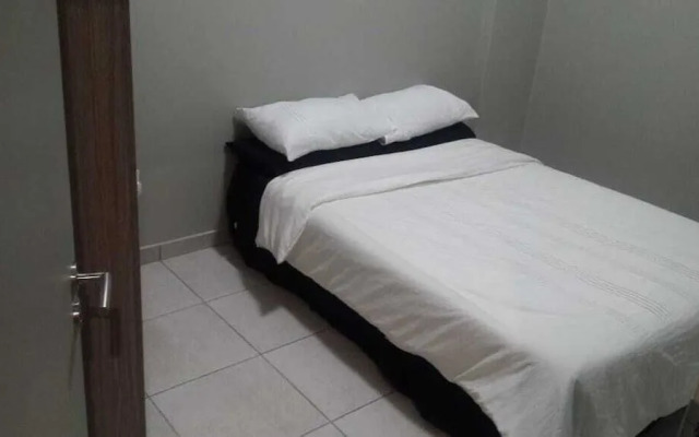 Art Deco Budget Accommodation Rosebank - Hostel