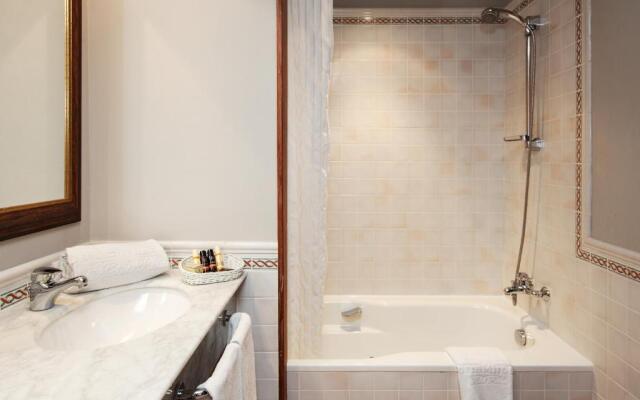 Apartahotel Suites Vila Birdie