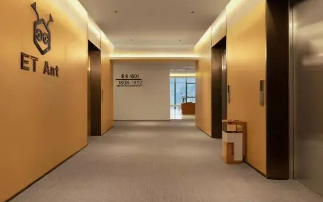 ETant Electrical Sports Apartment (Nanning Yuxi Subway Station Branch)