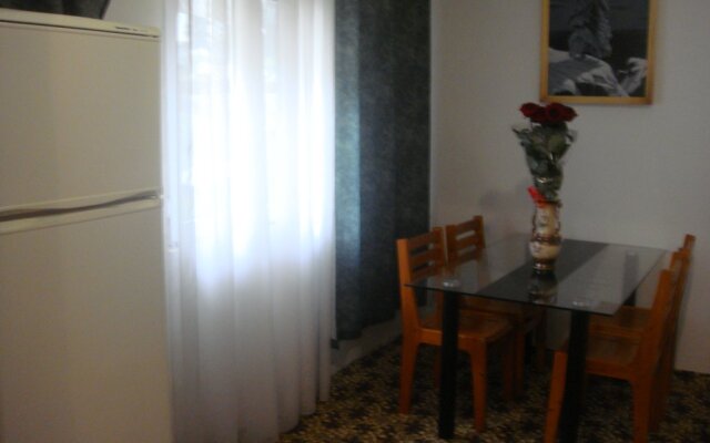 Hotel Vechniy Zov