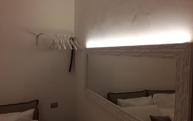 Old Port Genova Centro B&B