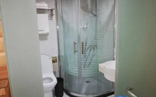 Shengxinyuan Hotel (Zuoling New City)