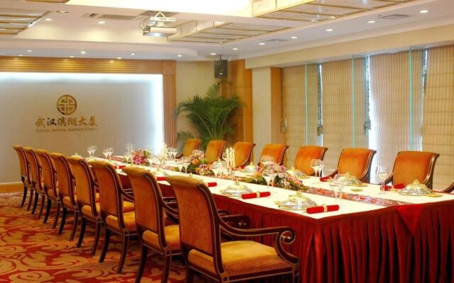 Binhu Hotel