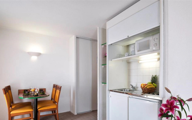 Aparthotel Adagio Access La Défense Place Charras