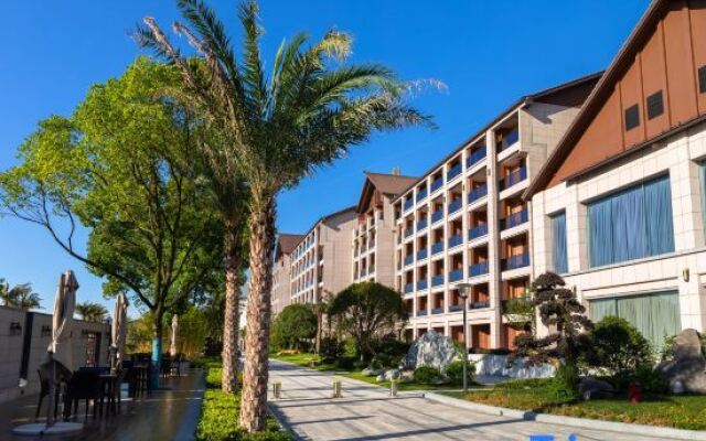 Junlan Jiangshan International Holiday Hotel