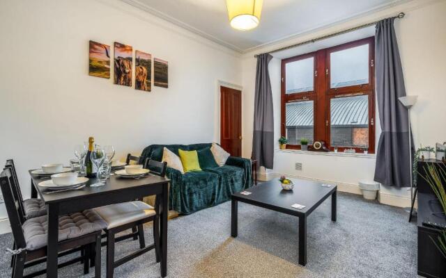 Caledonia Suite, Netflix, Free Parking